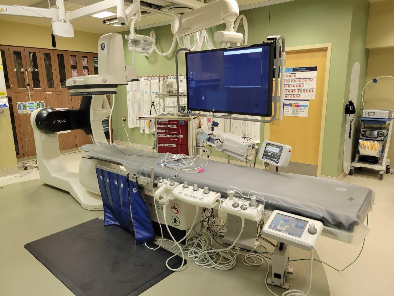 GE IGS 530 Cath Lab System